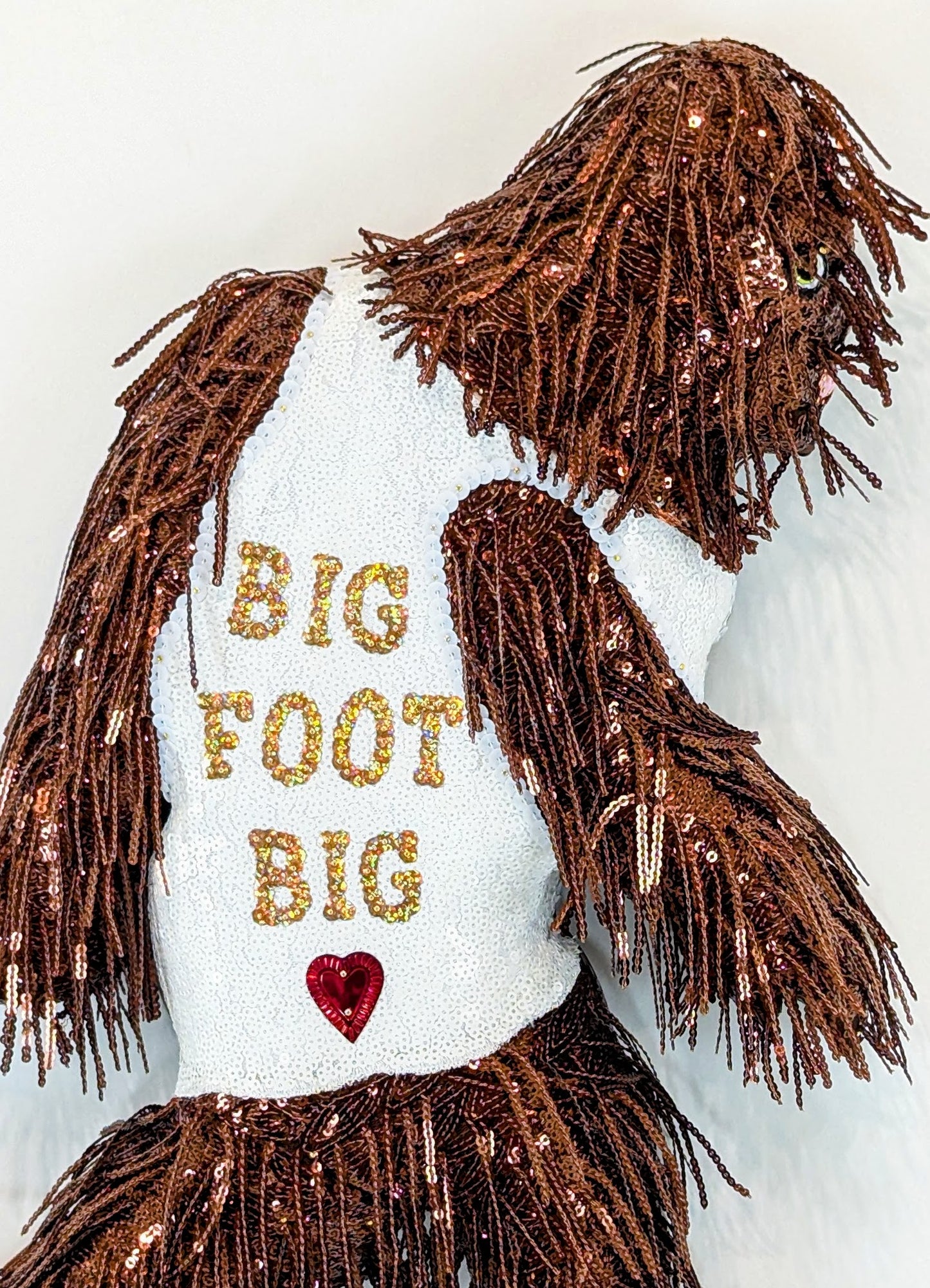 Big Foot Big (Heart)
