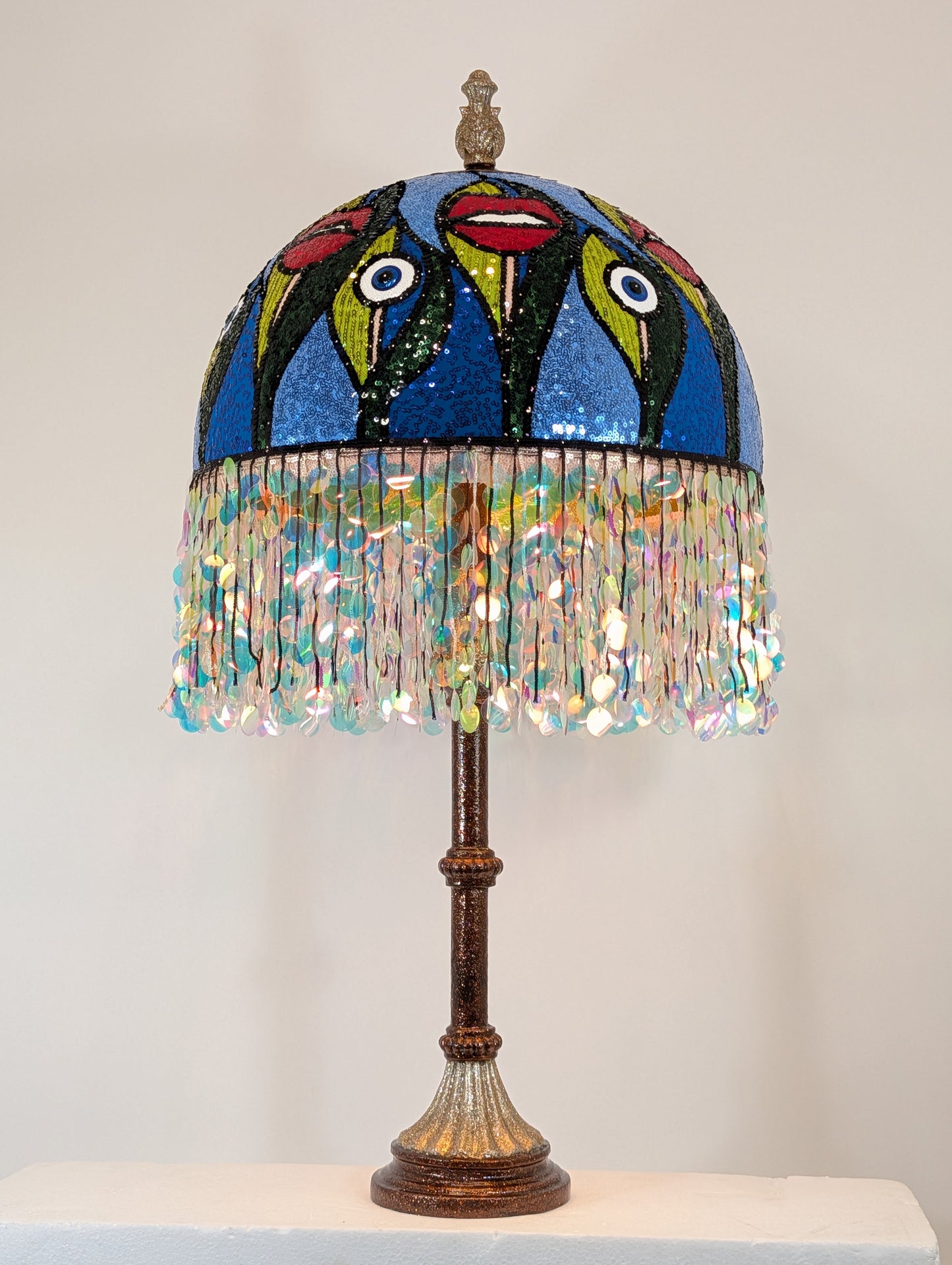 Blooming Eyes & Lips Lamp