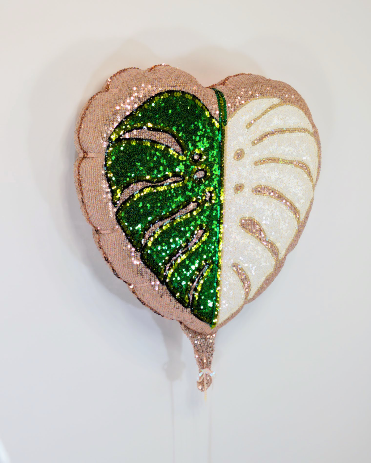 Half Moon Leaf Balloon