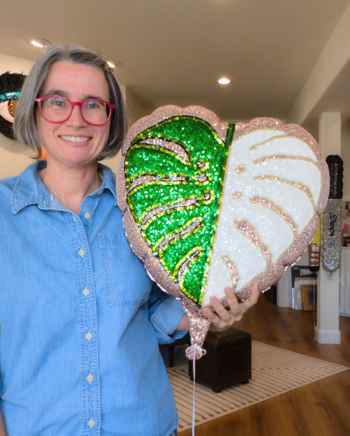 Half Moon Leaf Balloon